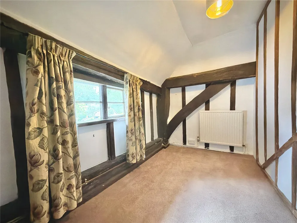 Property carousel item 14