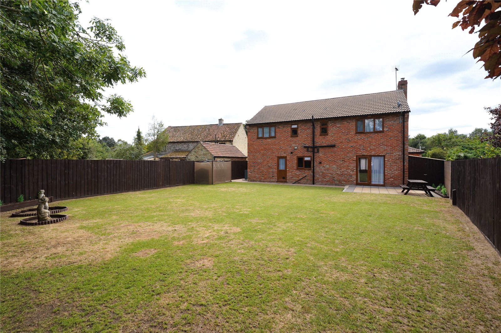 Wilde Street, Beck Row, Bury St. Edmunds, Suffolk, IP28 Image 12