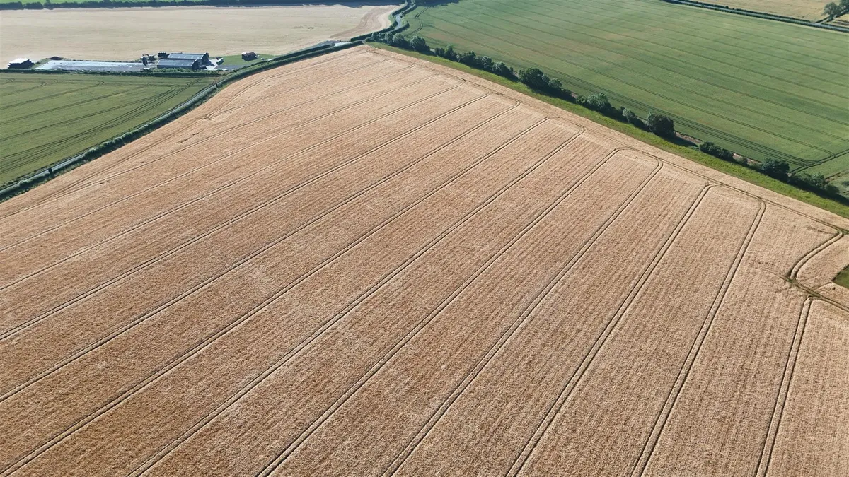 Skirpenbeck, York