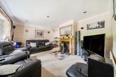 Woodleigh, Fleet, GU51 photo 8