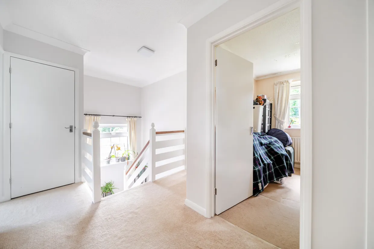 Woodleigh, Fleet, GU51 photo 13