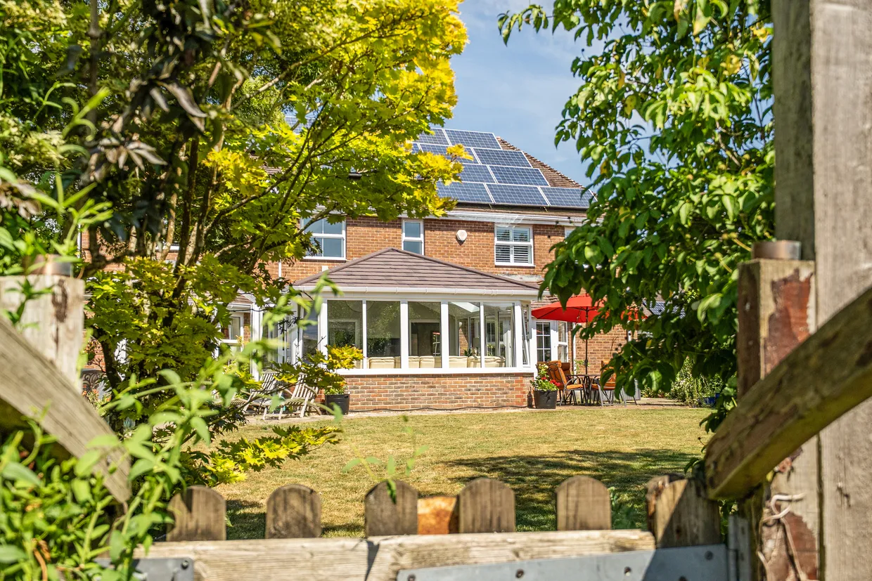 Greenacres Drive, Winchester, SO21 photo 9