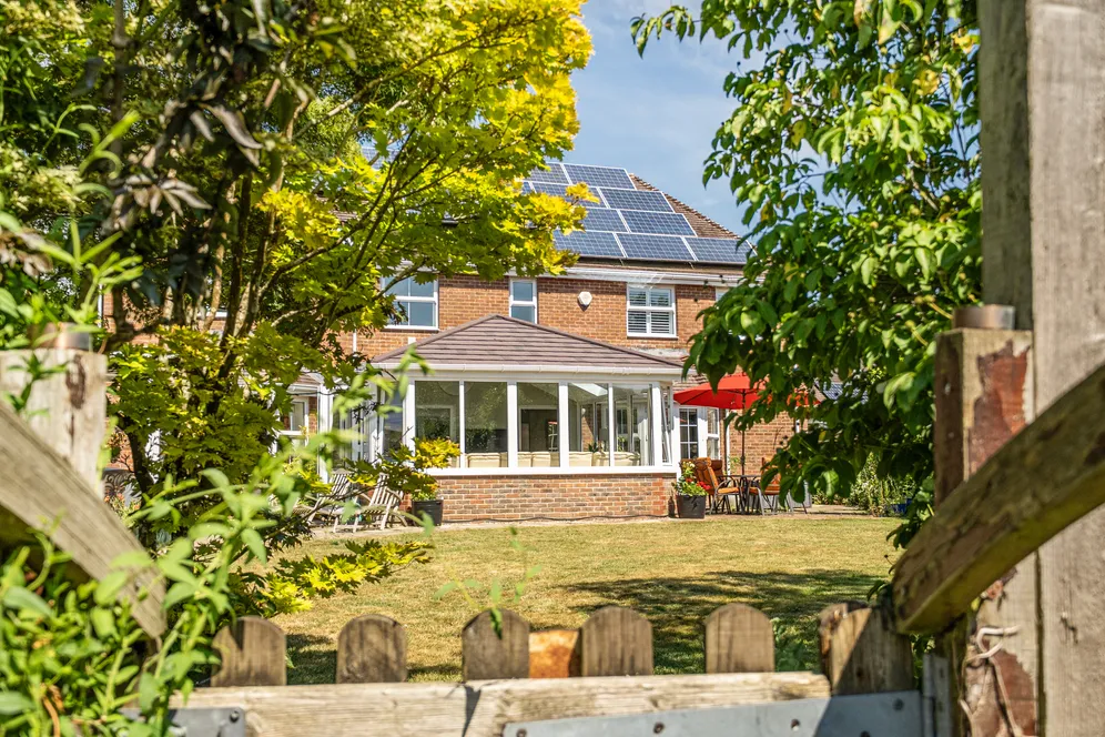 Greenacres Drive, Winchester, SO21 photo 9
