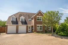 Greenacres Drive, Winchester, SO21 photo 16