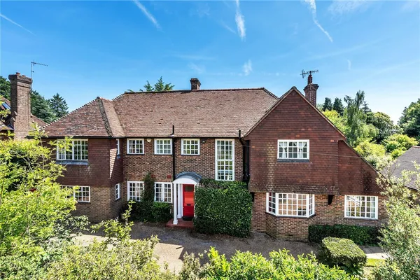 Quarry Road, Oxted, RH8 photo 3