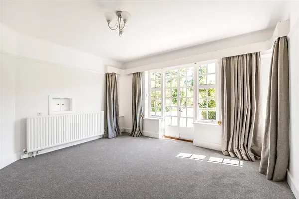 Quarry Road, Oxted, RH8 photo 14