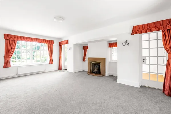 Quarry Road, Oxted, RH8 photo 17