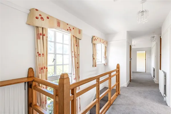 Quarry Road, Oxted, RH8 photo 18