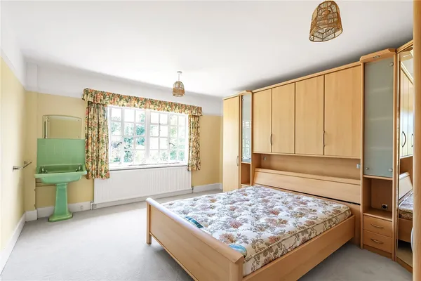 Quarry Road, Oxted, RH8 photo 19