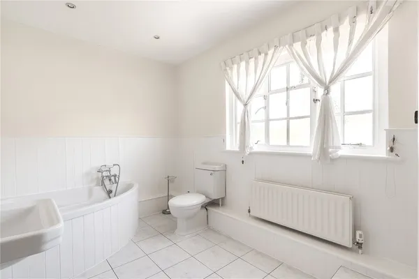 Quarry Road, Oxted, RH8 photo 20