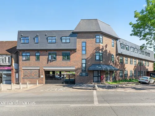 West Barnes Lane, New Maldenphoto