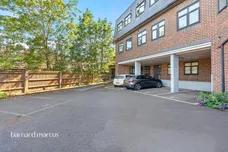 West Barnes Lane, New Malden
