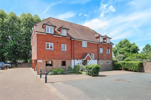 West Street, Reigate, Surrey, RH2