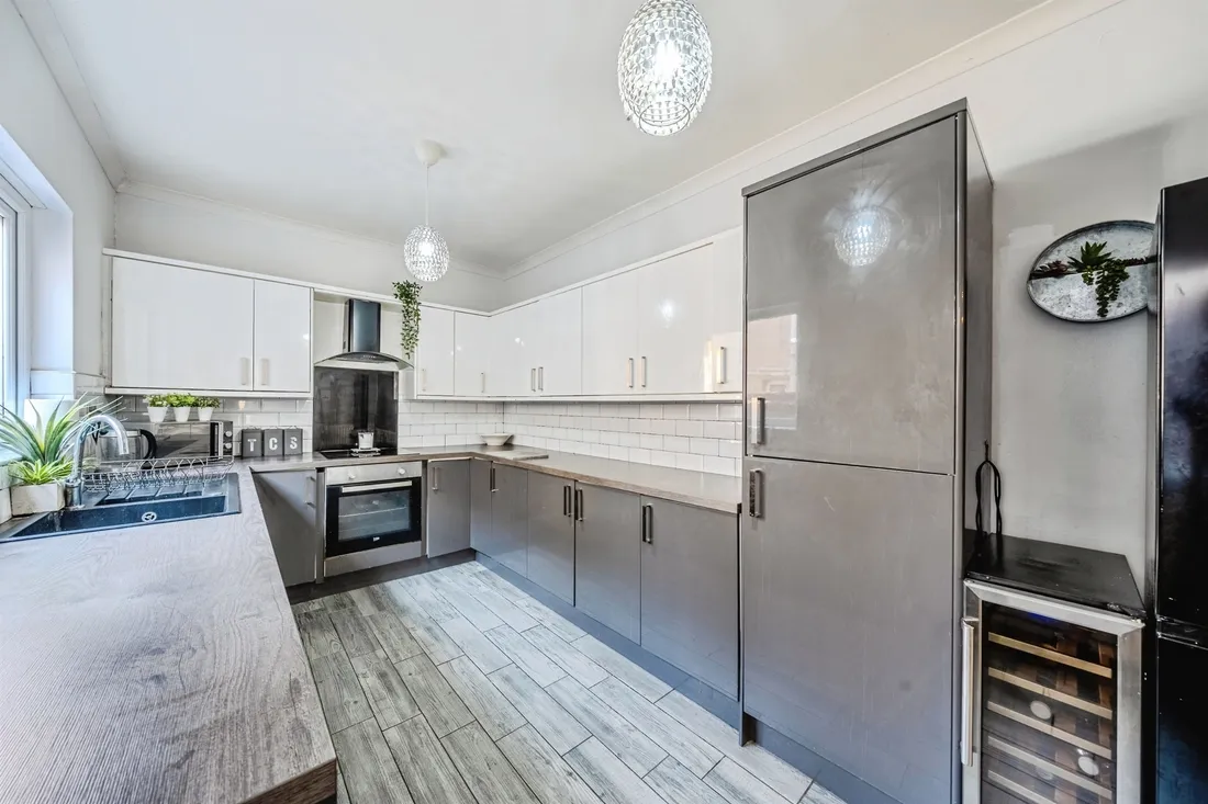 Property photo 34