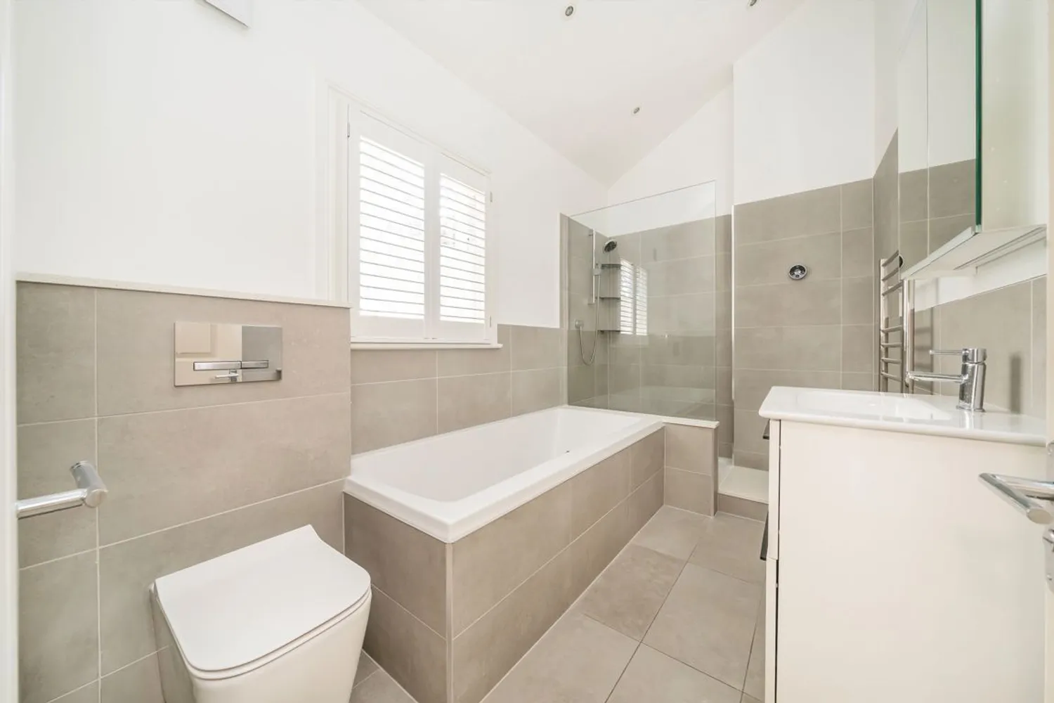 Westmoreland Terrace, London, SW1V photo 8
