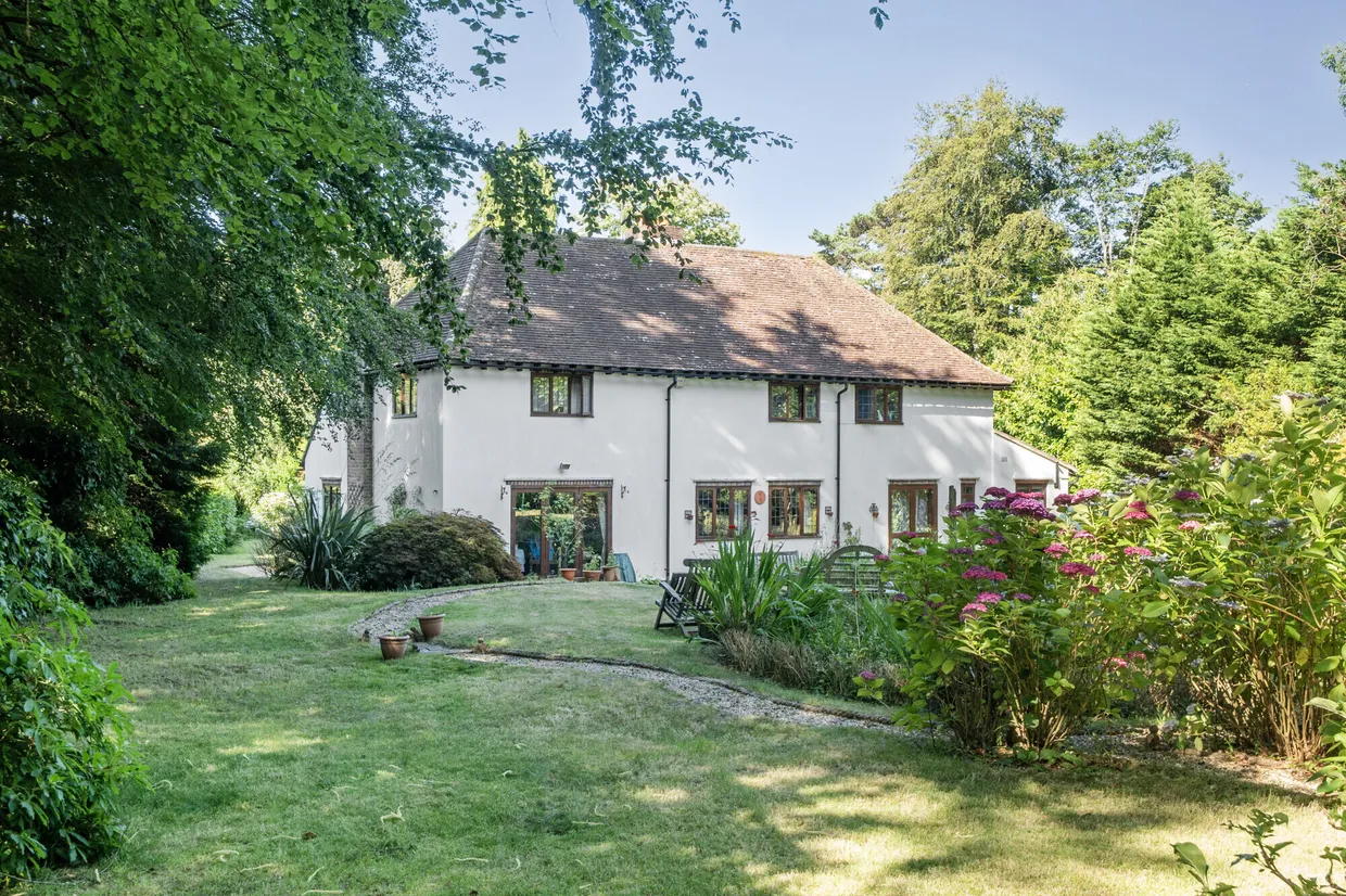 Tilford Road, Hindhead, GU26 photo 14