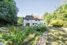 Tilford Road, Hindhead, GU26 photo 15