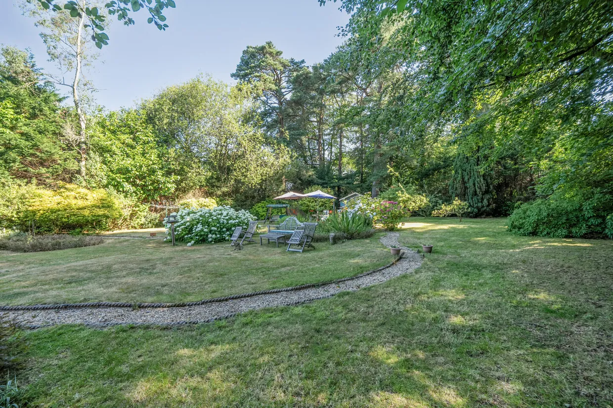 Tilford Road, Hindhead, GU26 photo 16