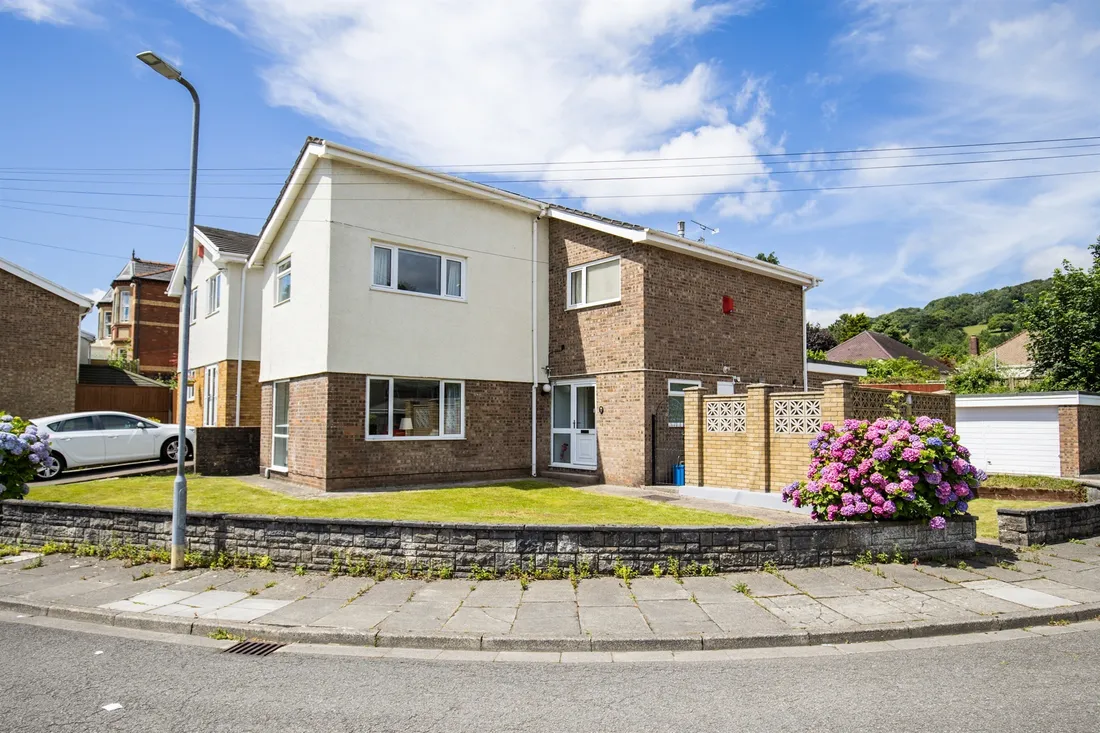 Property photo 28