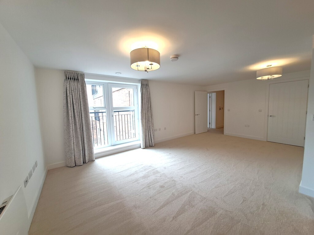 Waveney Place, Harleston Image 3
