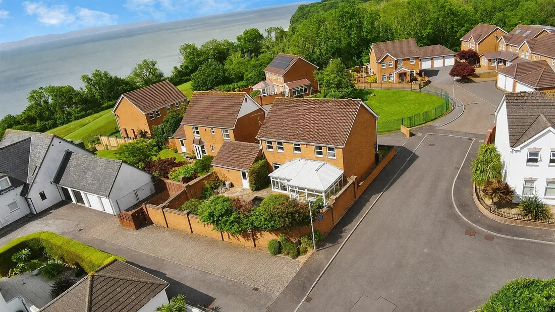 Property photo 28