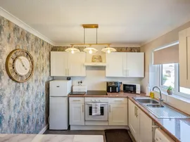 Perth Close, Mexborough thumb 3
