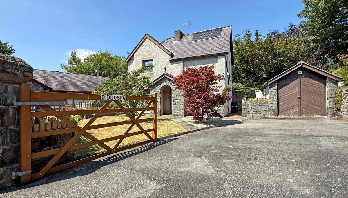 Bryn Road, Llanfairfechan, Conwy, LL33