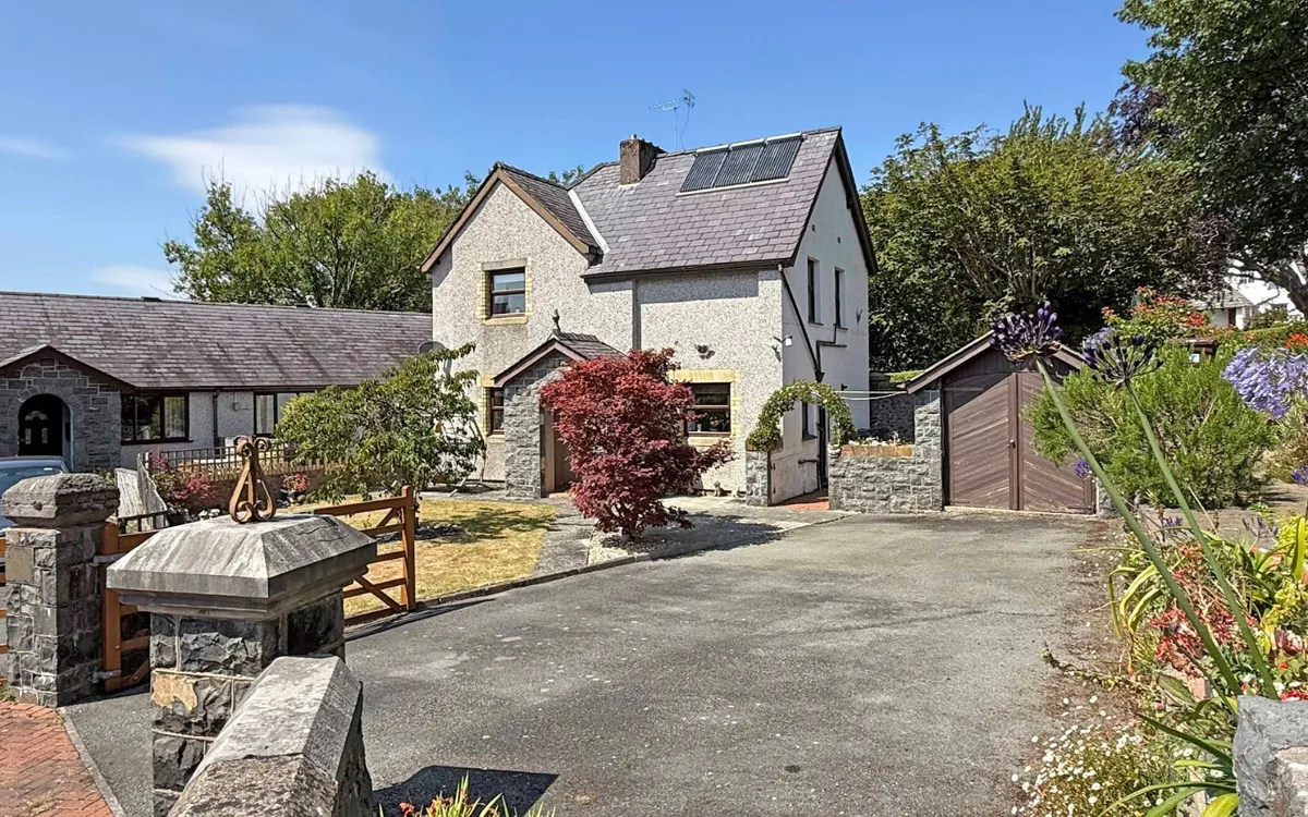 Bryn Road, Llanfairfechan, Conwy, LL33