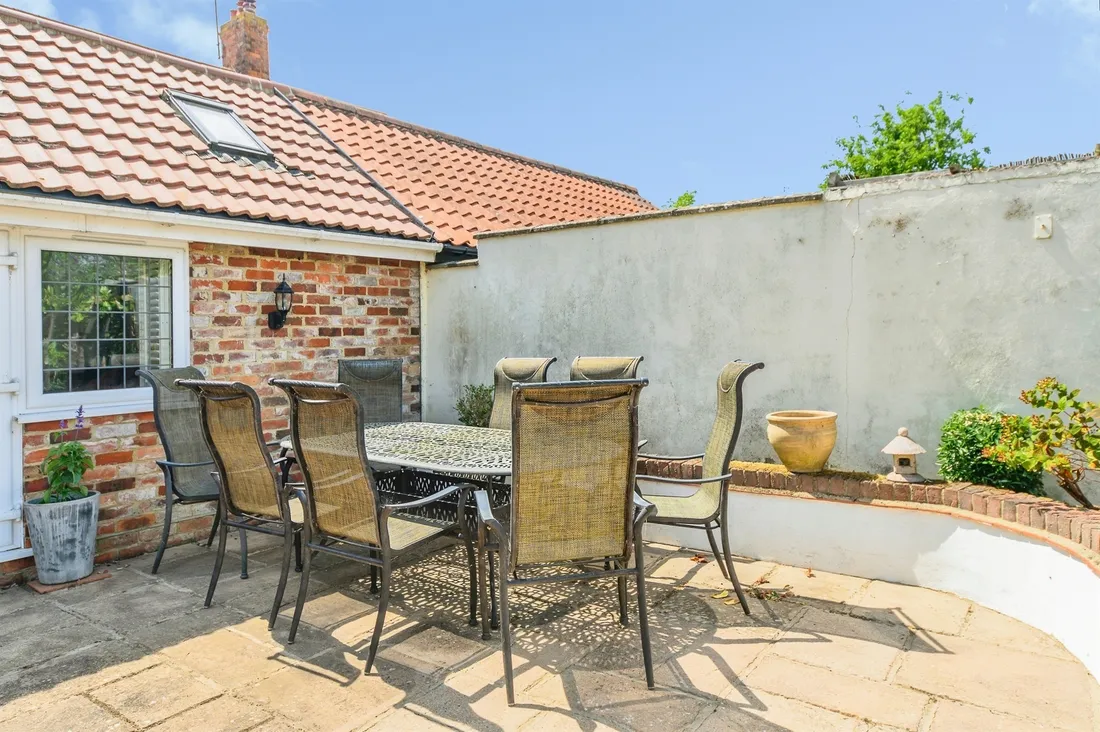 Property photo 8