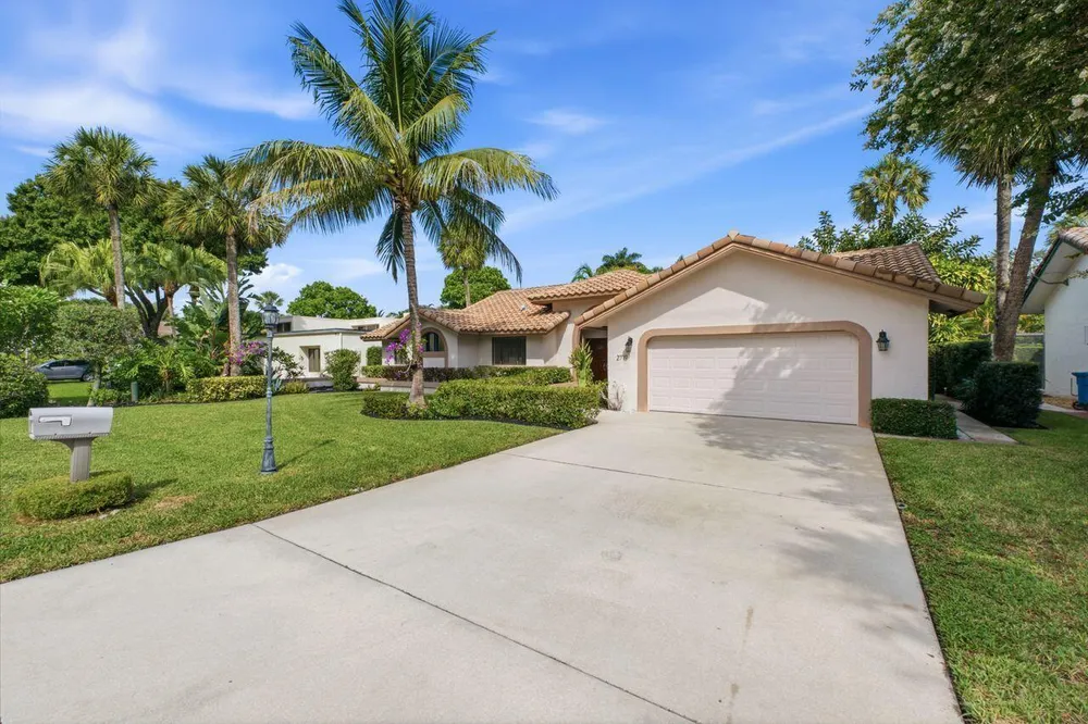 2719 Oak Tree Ln, Oakland Park, FL 33309