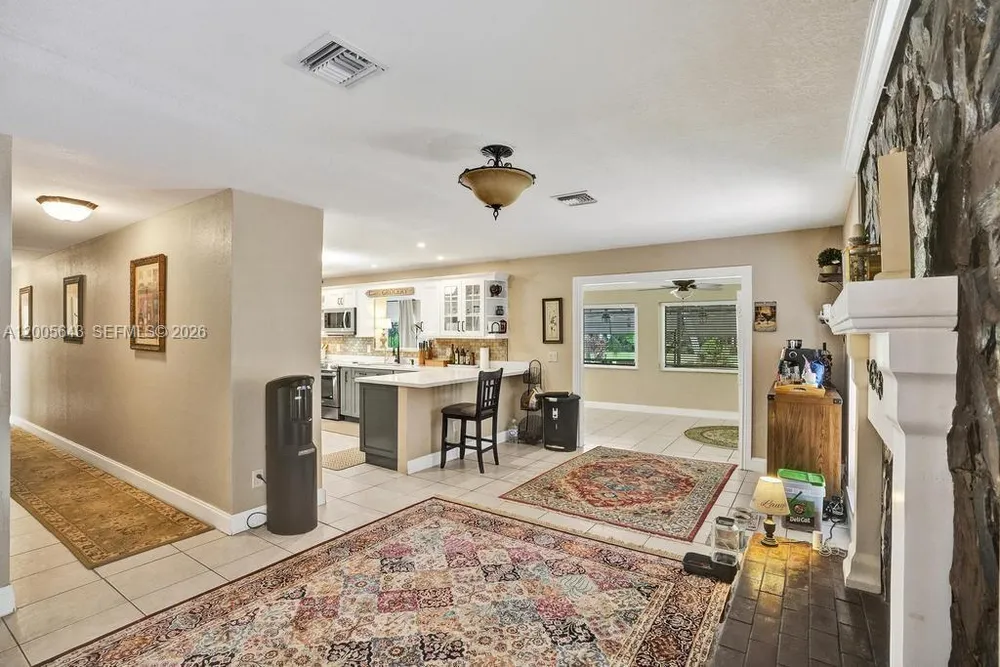 4981 SW 186th Ave, Southwest Ranches, FL 33332