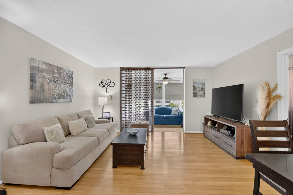 11 Willowbrook Ln, Delray Beach, FL 33446