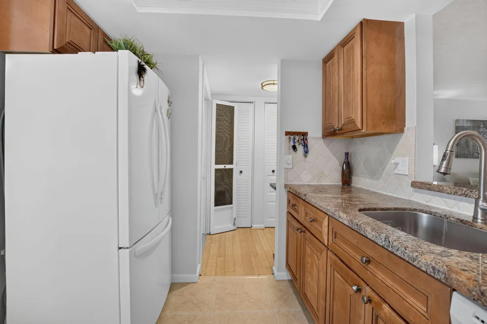 11 Willowbrook Ln, Delray Beach, FL 33446