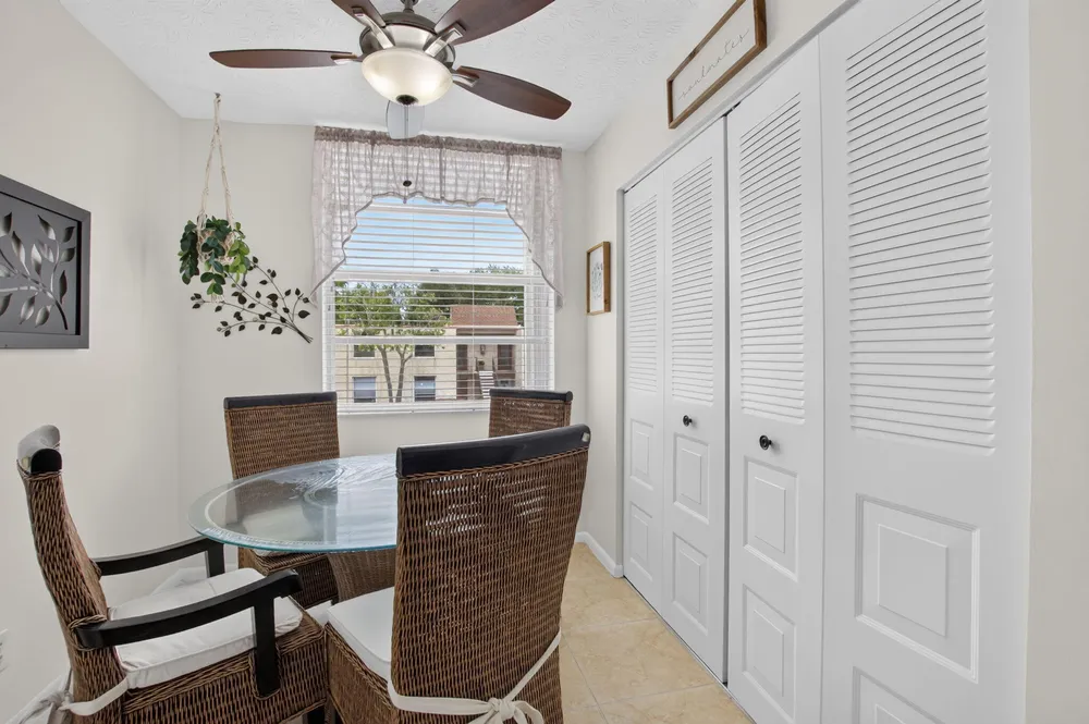 11 Willowbrook Ln, Delray Beach, FL 33446