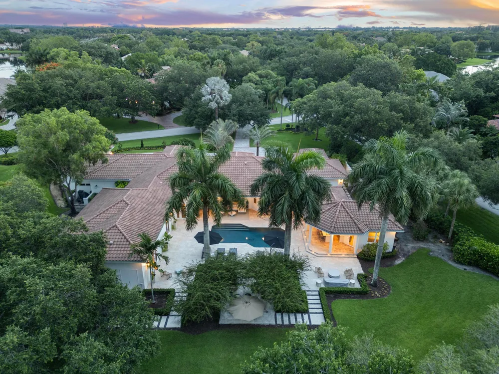 2825 Hackney Rd, Weston, FL 33331
