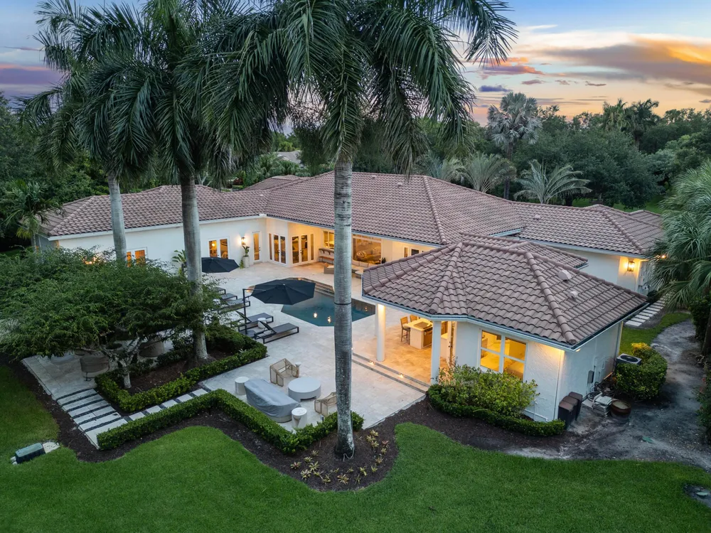 2825 Hackney Rd, Weston, FL 33331
