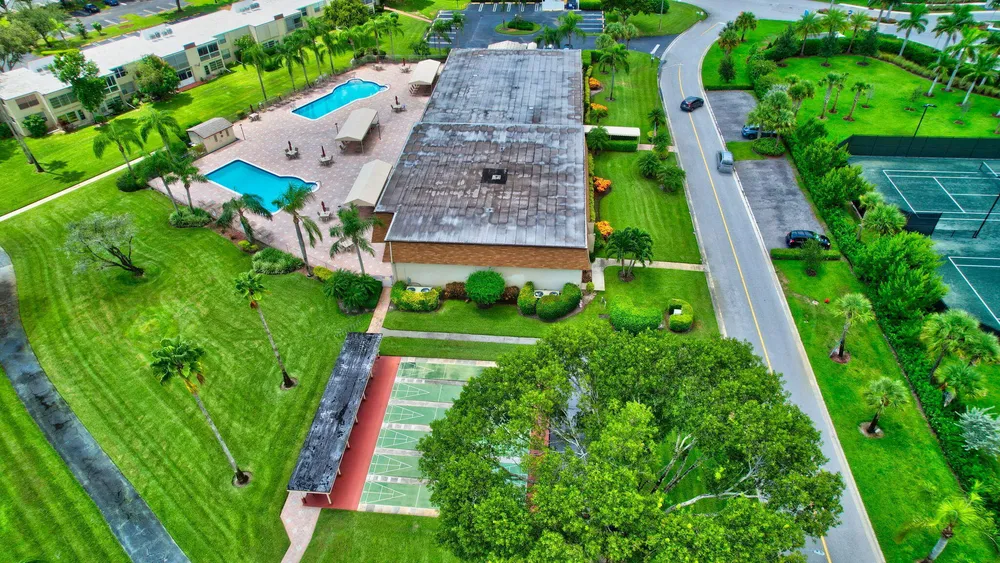 11 Willowbrook Ln, Delray Beach, FL 33446