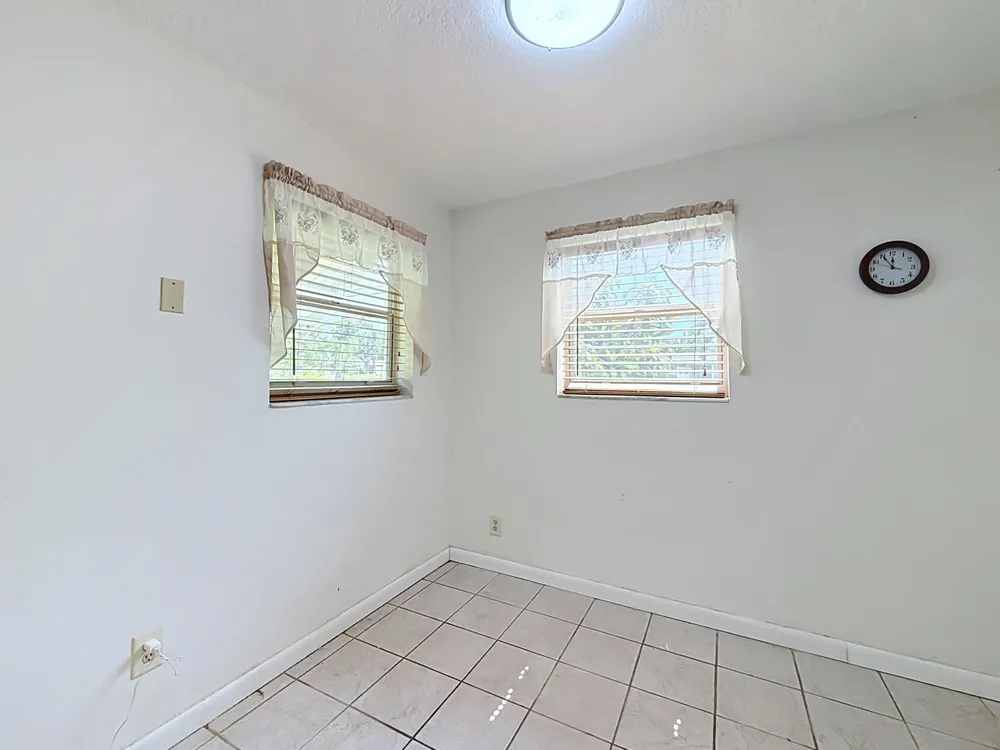 2573 NW 58th Ave, Margate, FL 33063