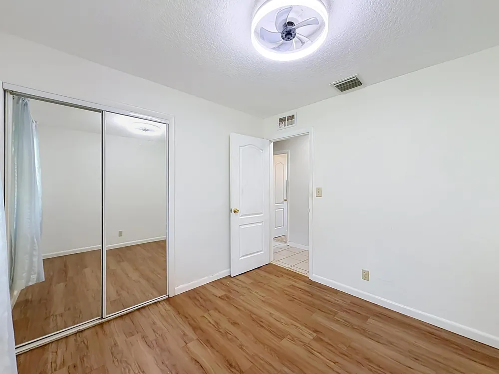 2573 NW 58th Ave, Margate, FL 33063
