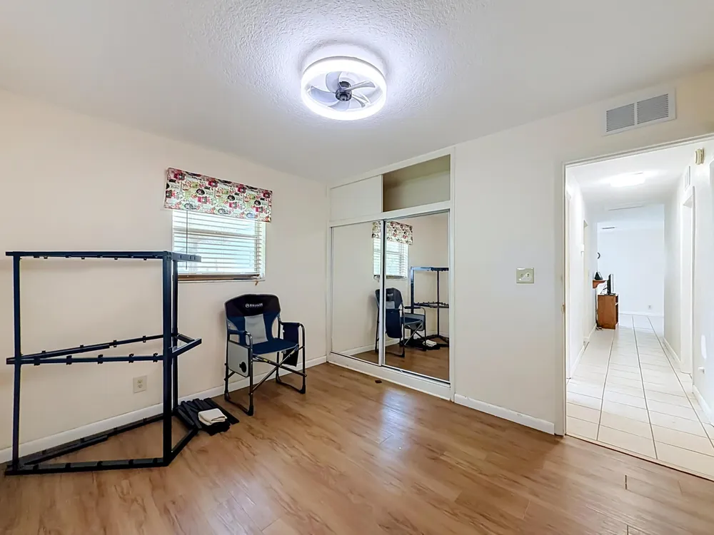 2573 NW 58th Ave, Margate, FL 33063