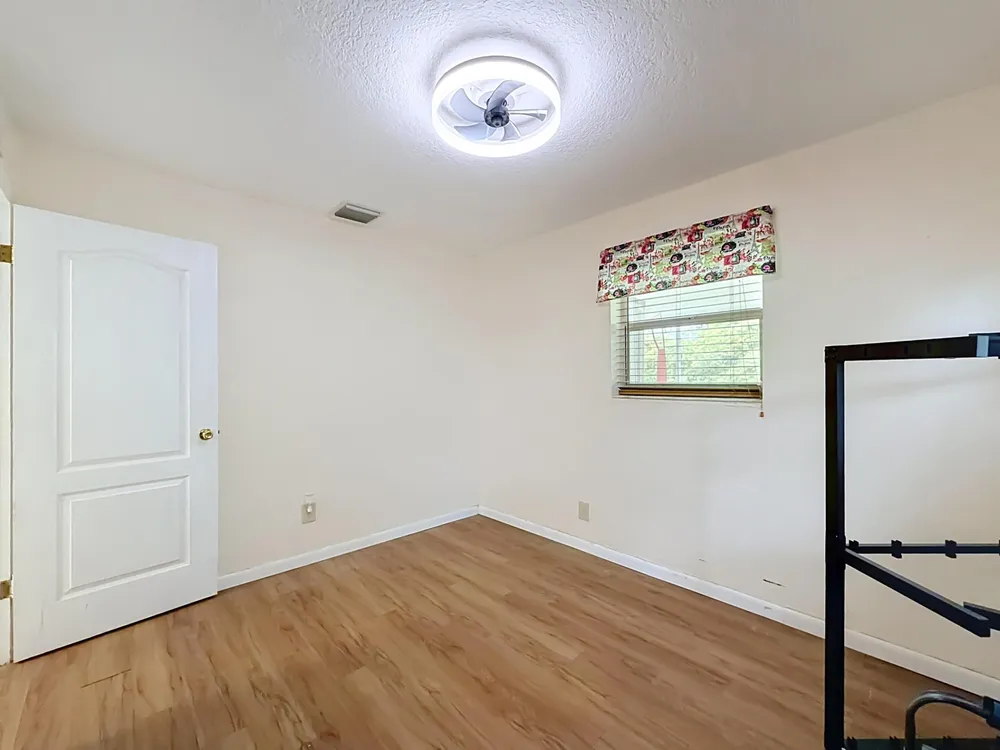 2573 NW 58th Ave, Margate, FL 33063