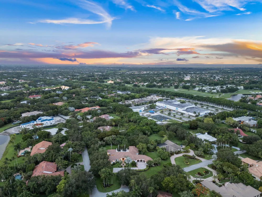 2825 Hackney Rd, Weston, FL 33331
