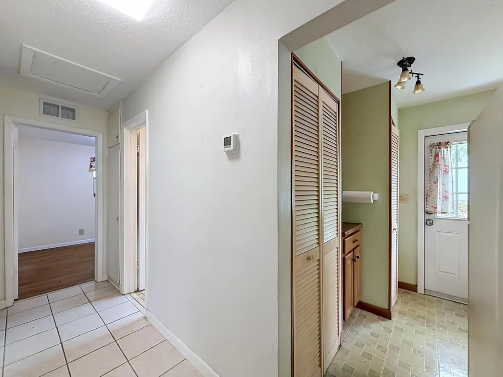 2573 NW 58th Ave, Margate, FL 33063