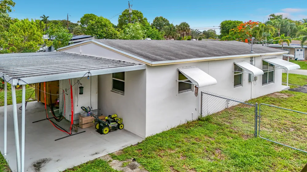2573 NW 58th Ave, Margate, FL 33063