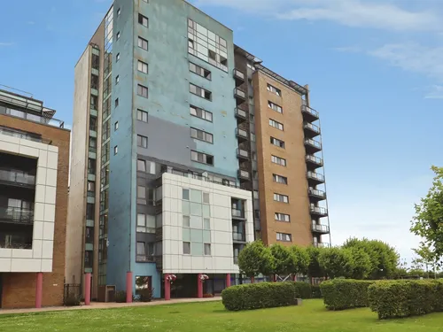 Ferry Court, Cardiffphoto