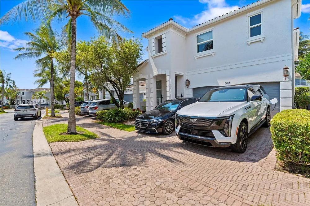 3188 NE 211th Terrace, Aventura, FL 33180