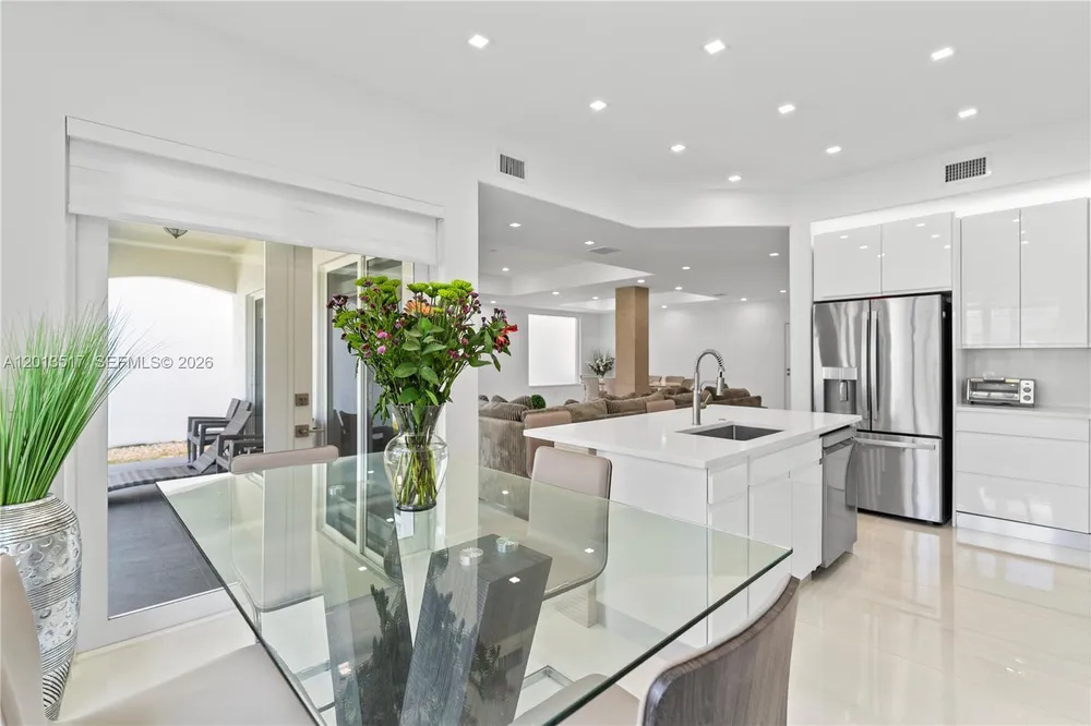 3188 NE 211th Terrace, Aventura, FL 33180