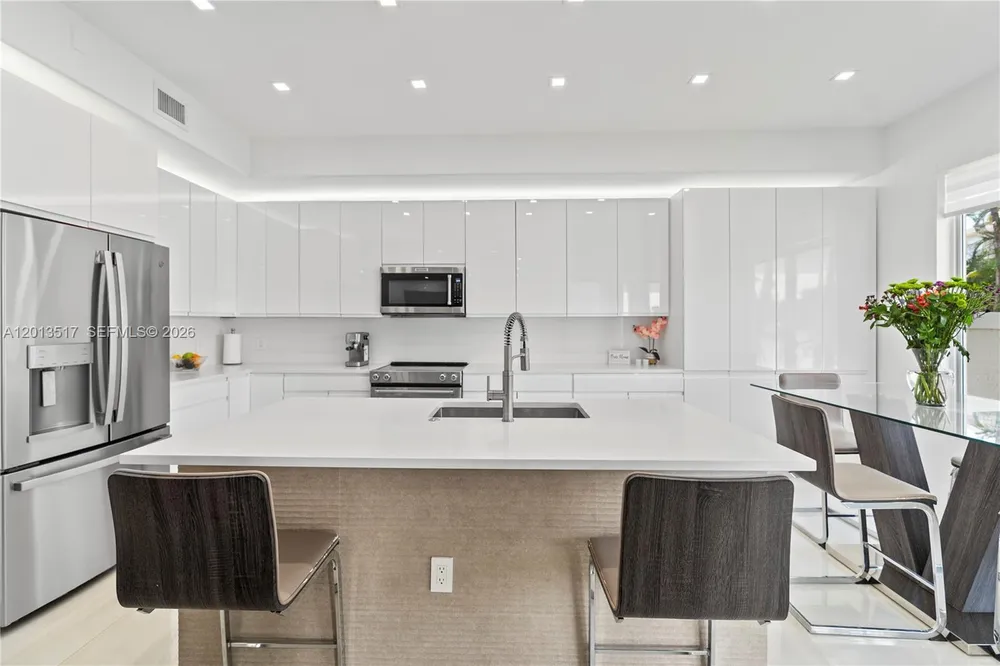 3188 NE 211th Terrace, Aventura, FL 33180