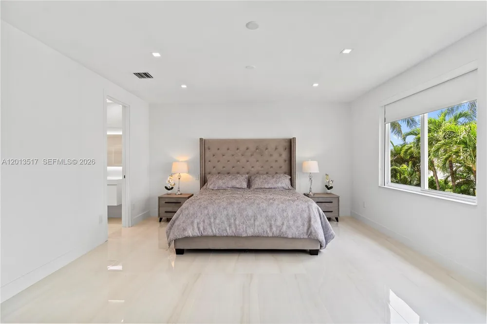 3188 NE 211th Terrace, Aventura, FL 33180