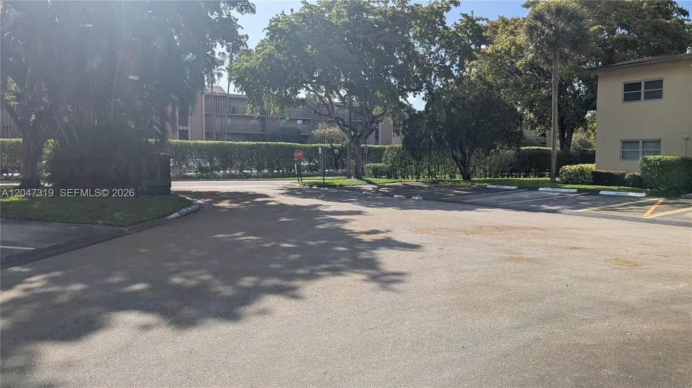 481 NW 76th Ave, Margate, FL 33063